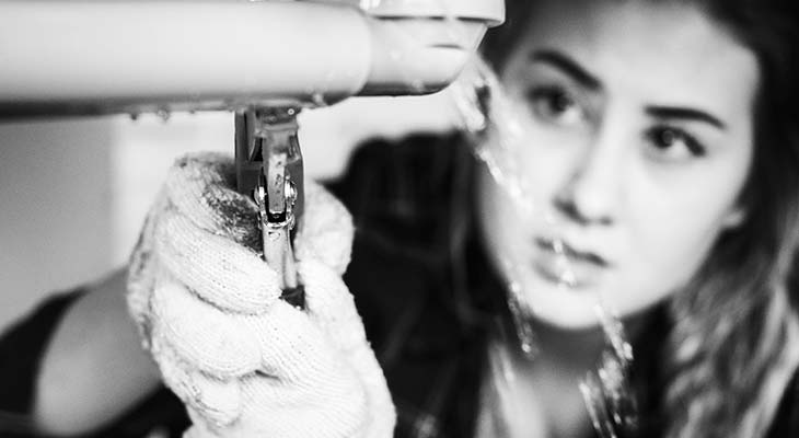 plombier pour la réparation de fuite d'eau